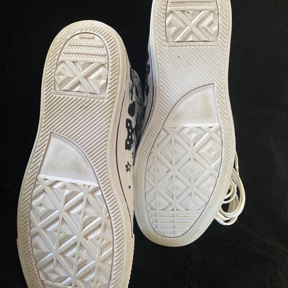 Panda Design High Tops - Picture 4 of 7
